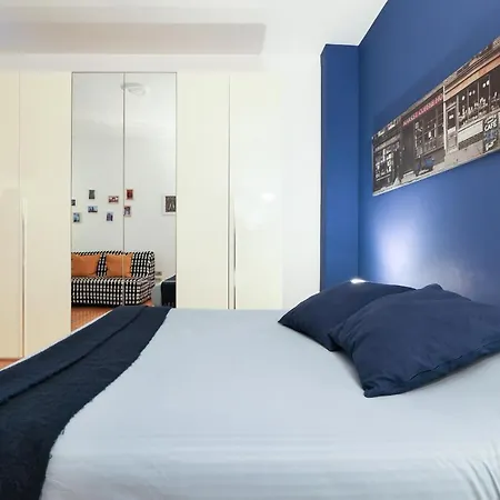 Chiara 34 - M4 Metro Blu Milaan